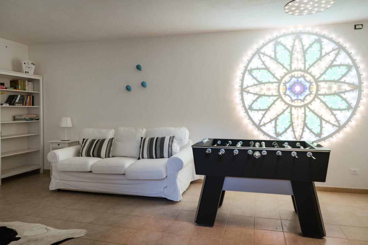 Prestigiosa Villa Con Piscina Condominiale Monopoli Eksteriør bilde