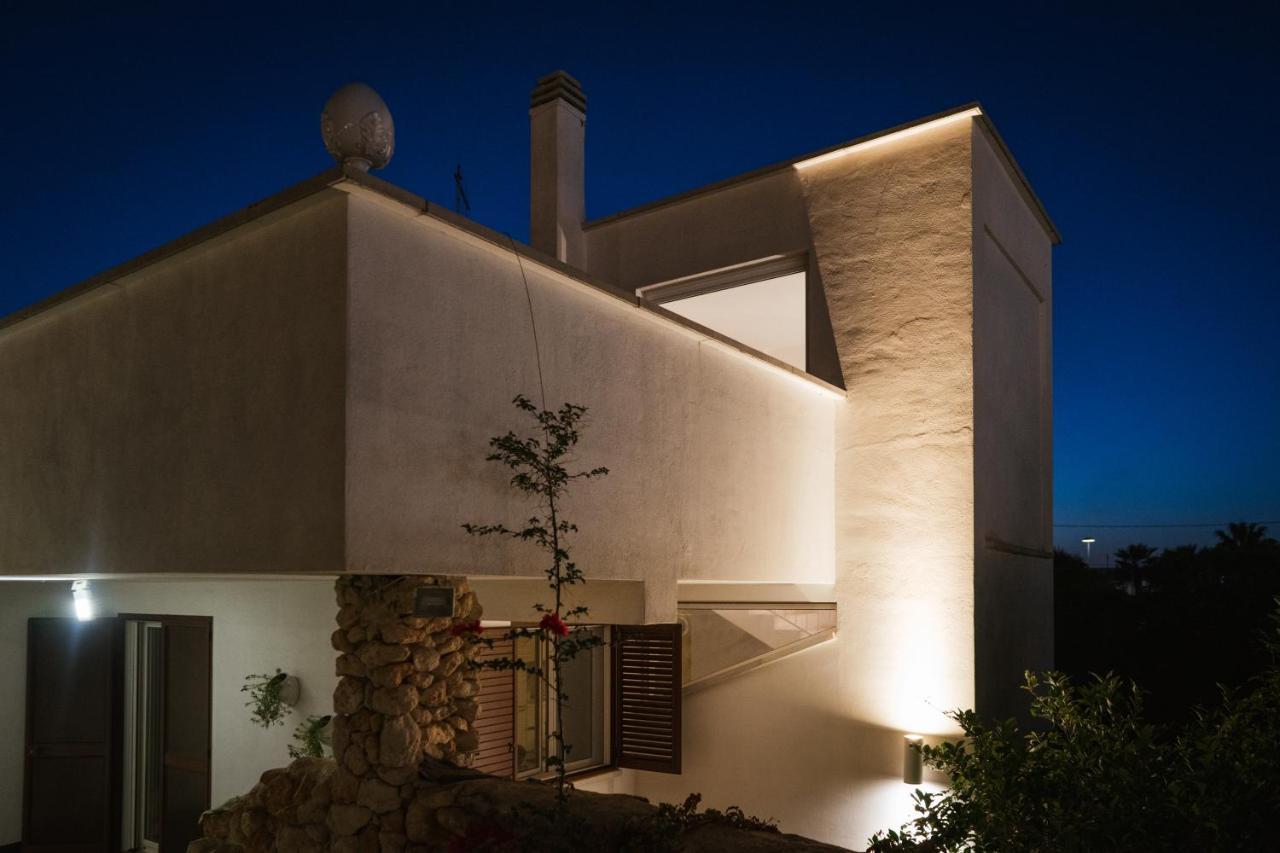 Prestigiosa Villa Con Piscina Condominiale Monopoli Eksteriør bilde